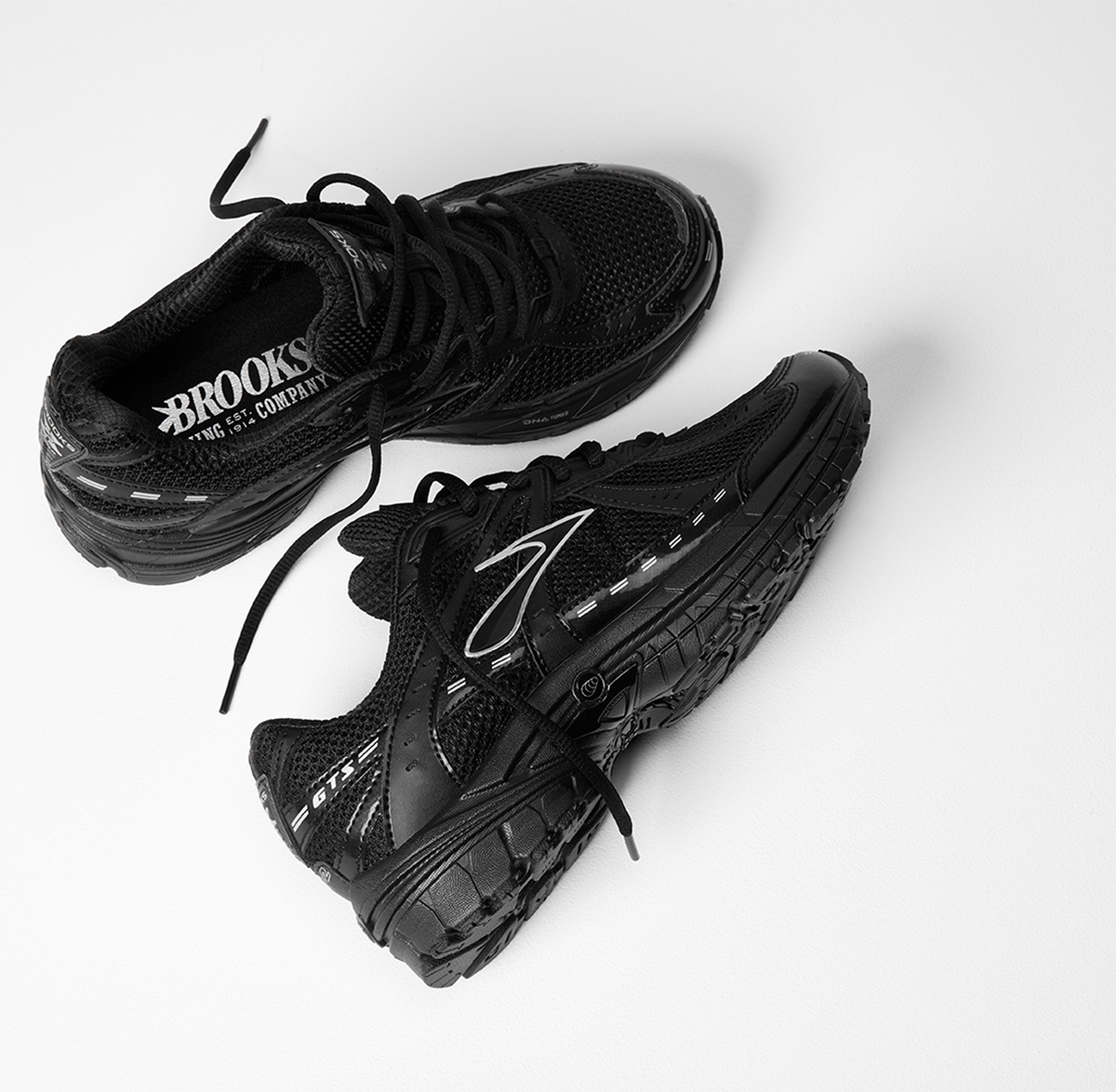 Adrenaline GTS 10 - Black, Ebony and Silver