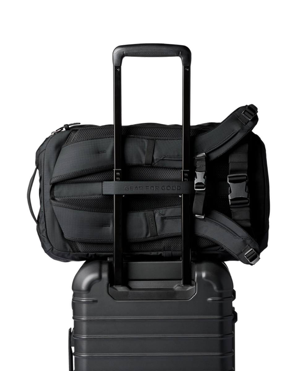 Cotopaxi_Allpa 28L Travel Pack_Cotopaxi Black
