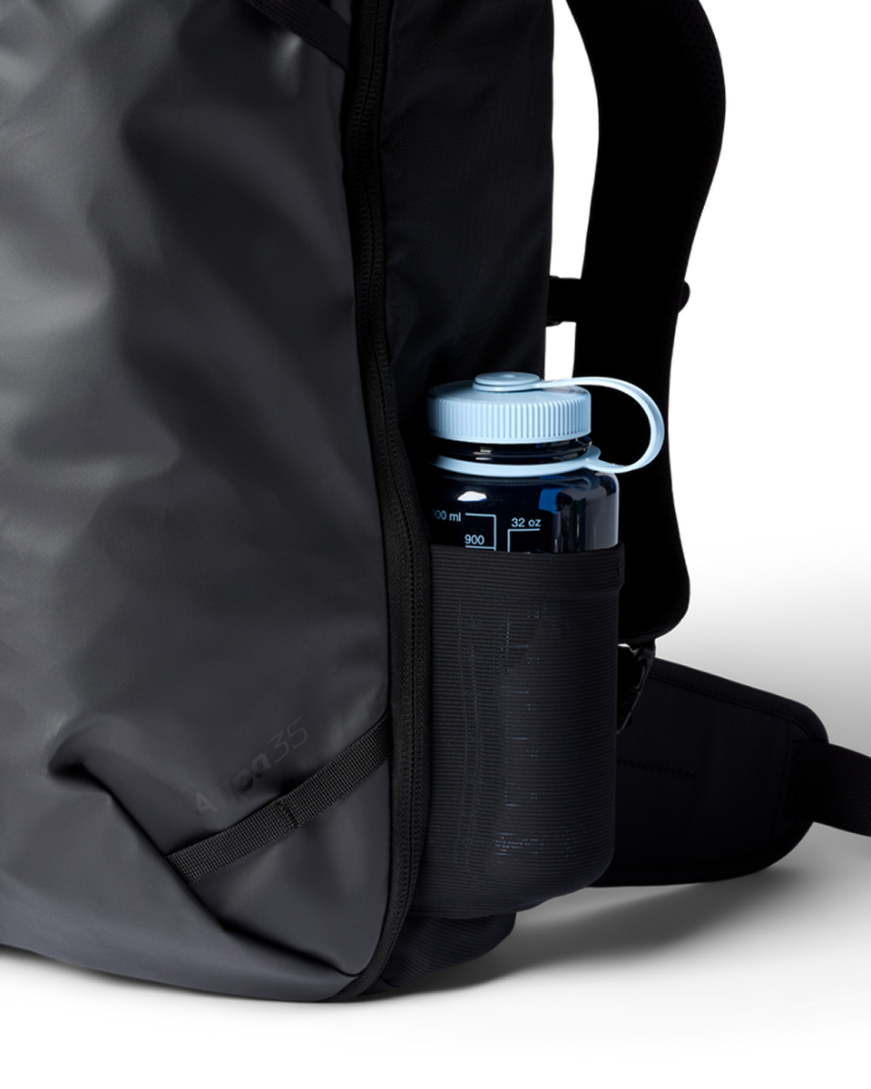 Cotopaxi_Allpa 35L Travel Pack_Cotopaxi Black