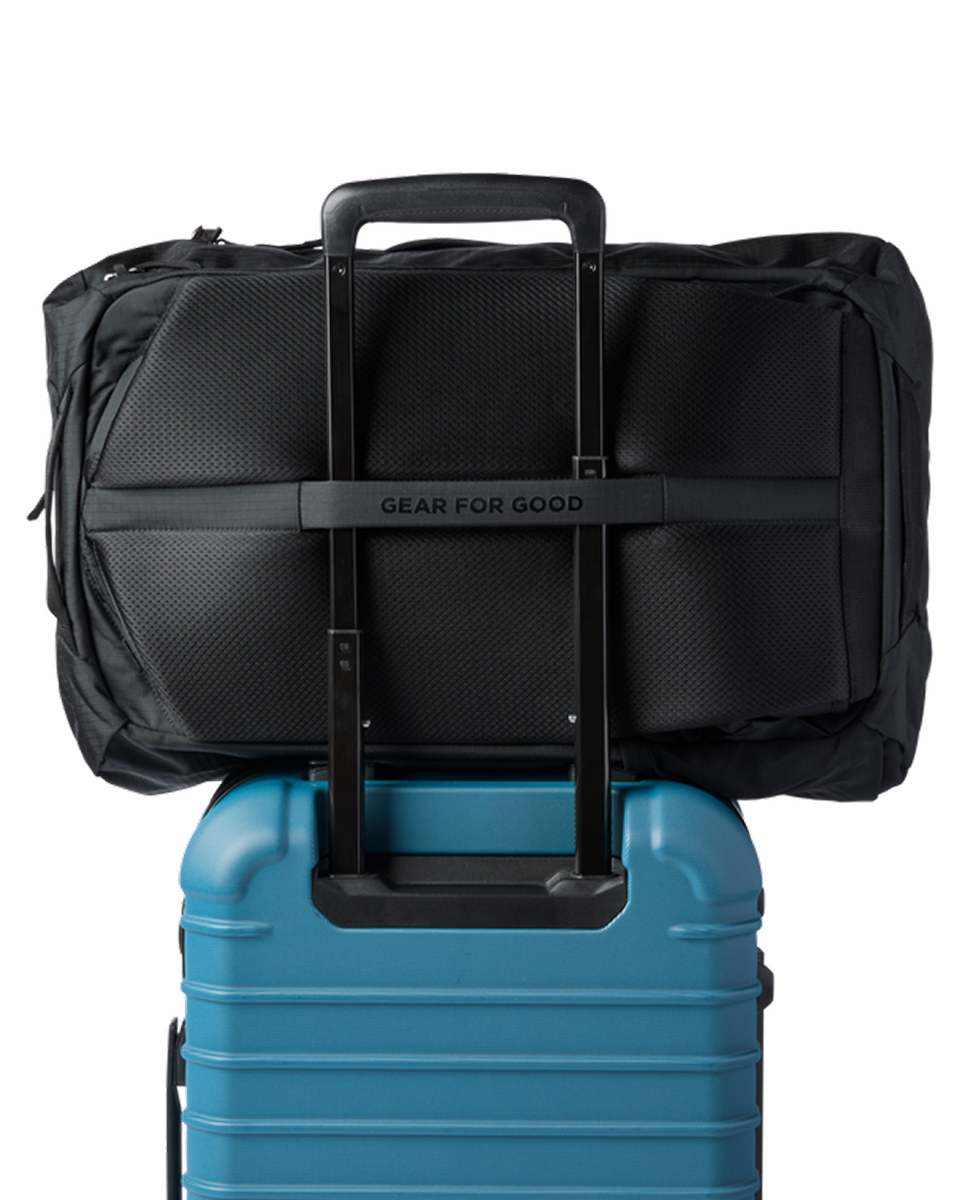 Cotopaxi_Allpa 42L Travel Pack_Cotopaxi Black