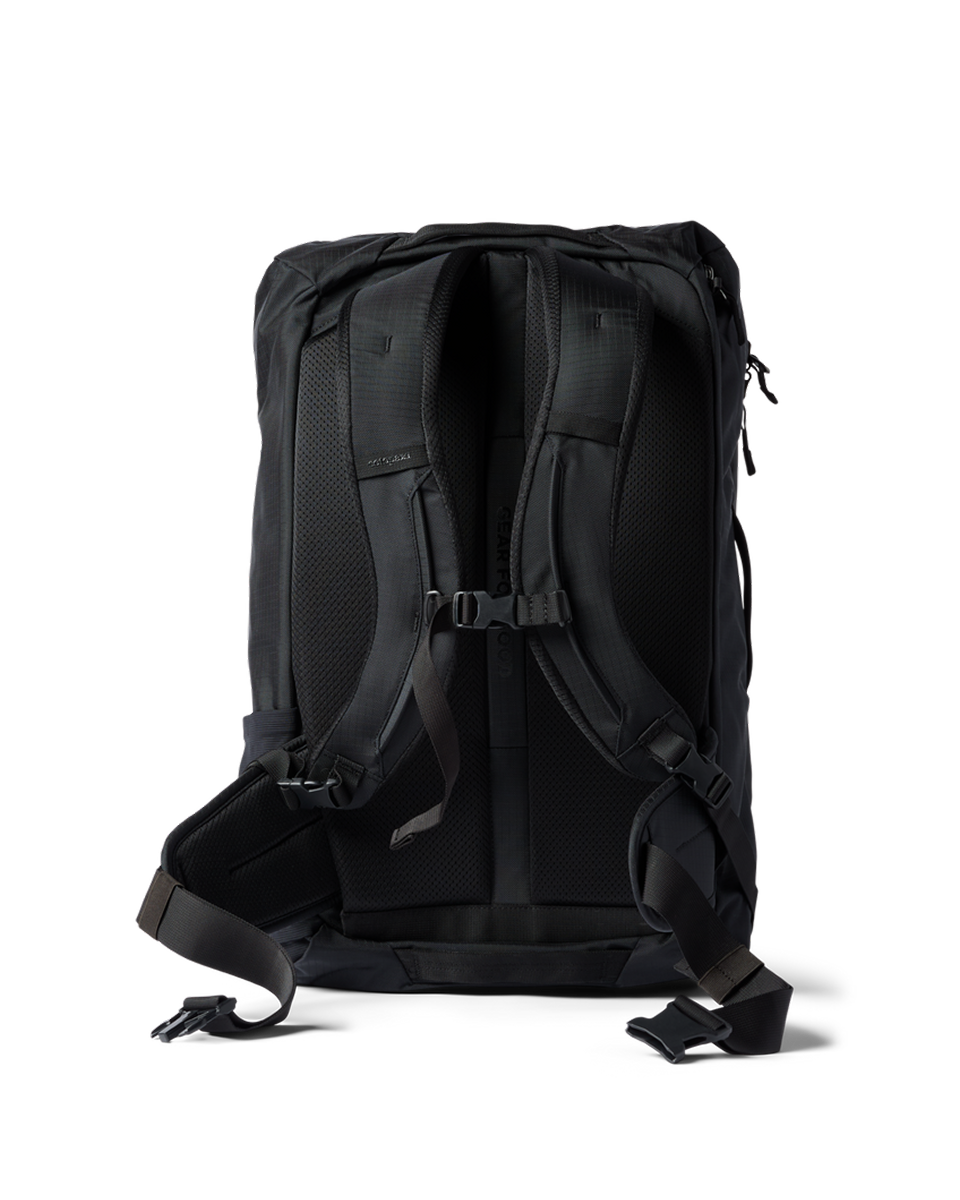 Cotopaxi_Allpa 42L Travel Pack_Cotopaxi Black