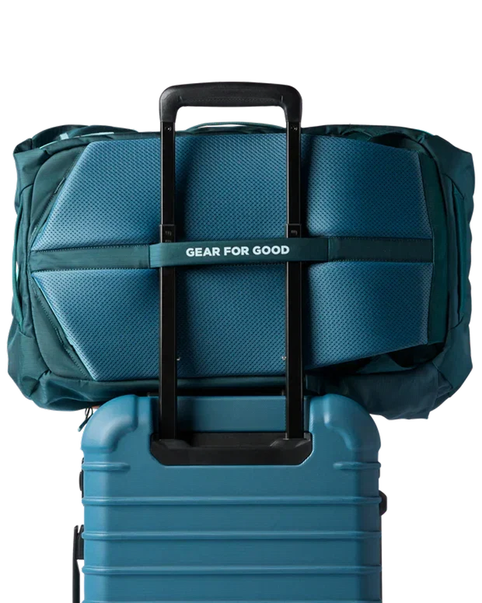 Cotopaxi_Allpa 42L Travel Pack_Blue Spruce / Abyss