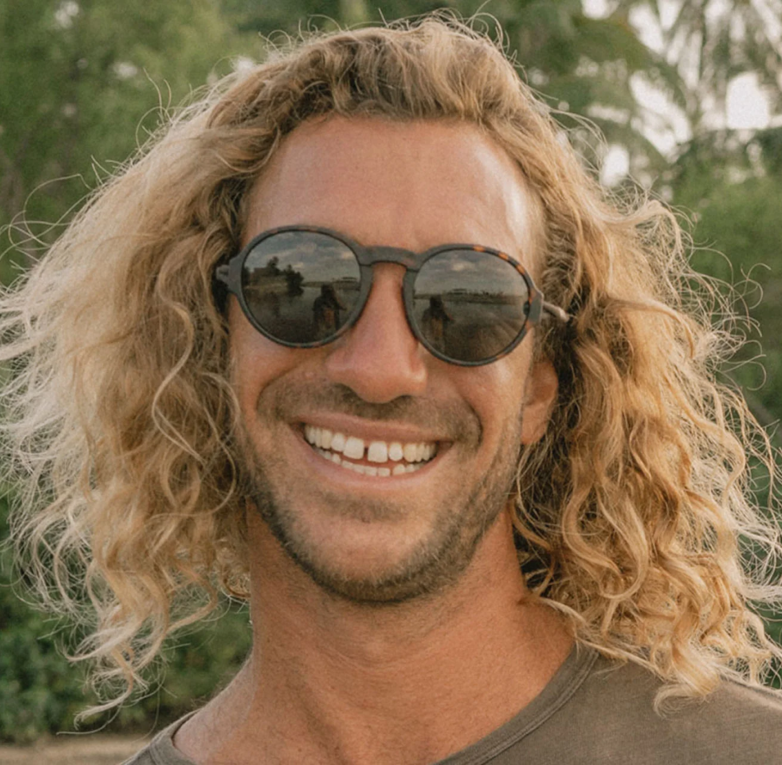 Viale Regular - Tortoise and Polarized Grey