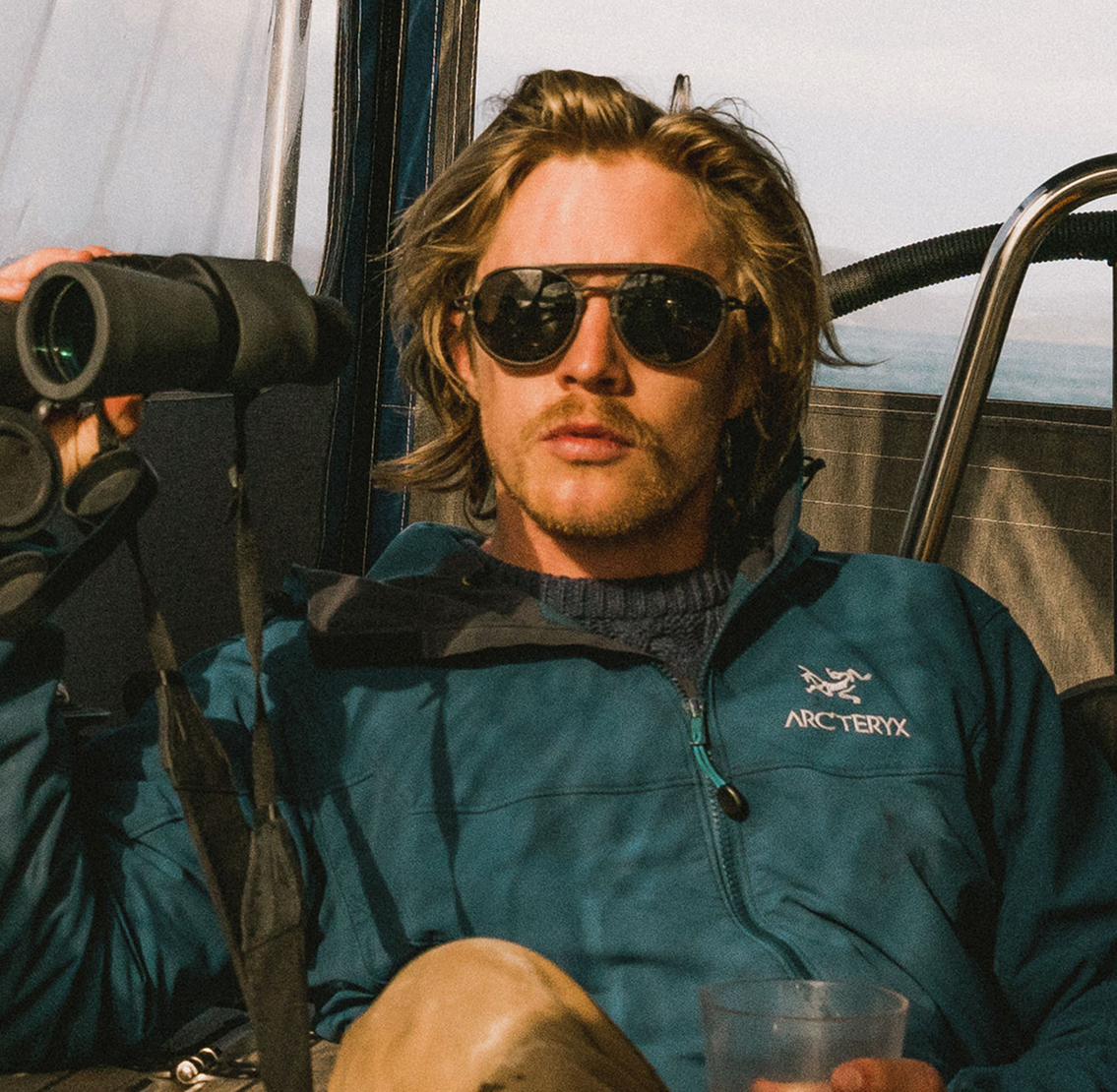 Dolomite Regular - Slate and Polarized Light Brown