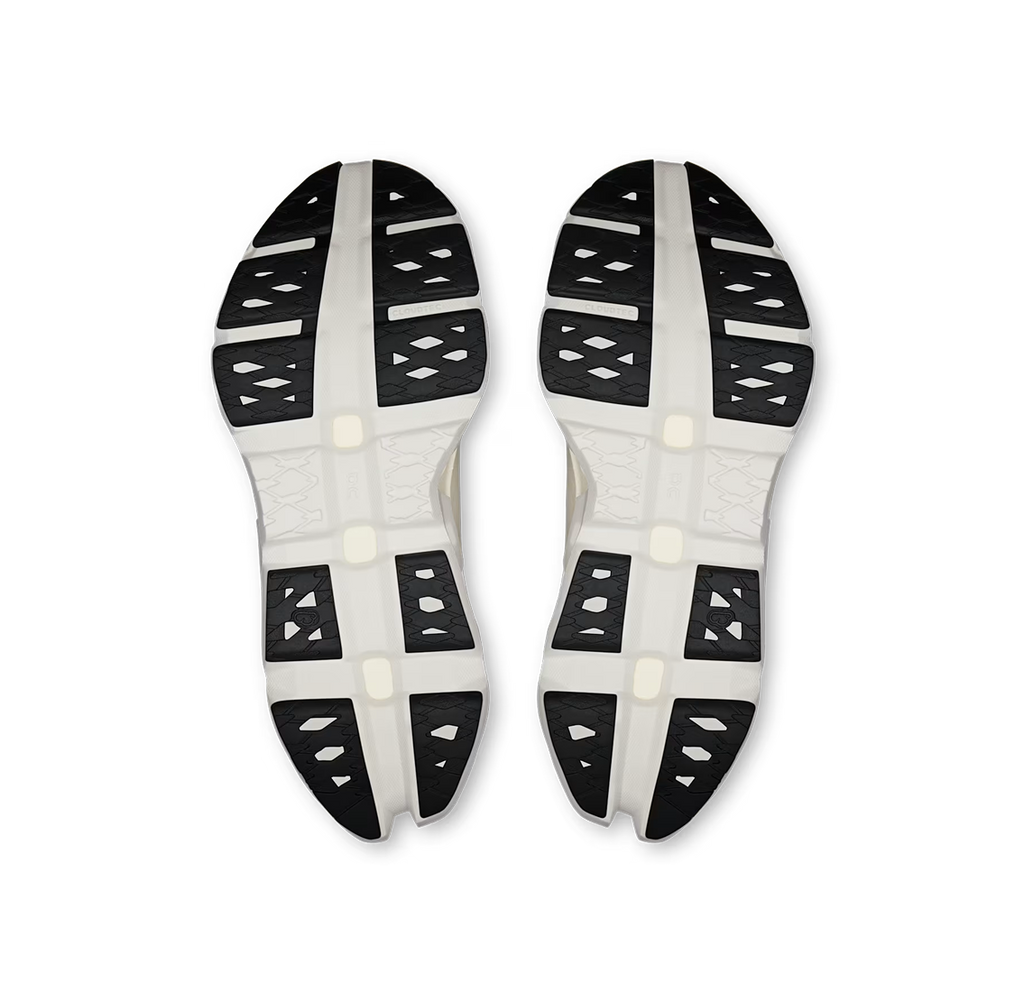 Women's Cloudmonster 3 Hyper - Black and Ivory