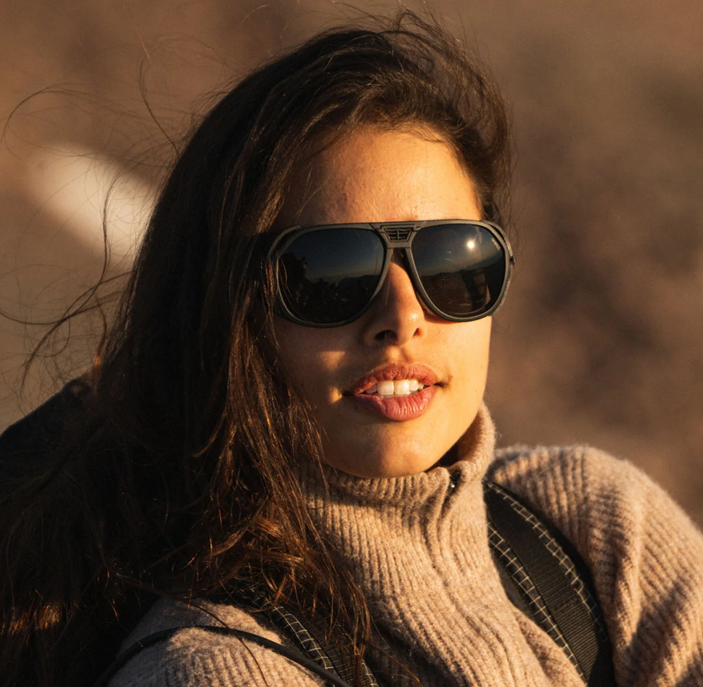 Classics Regular - Charcoal and Polarized Grey