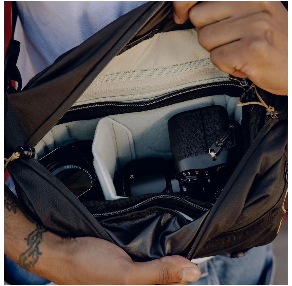 Outdoor Sling 7L - Black