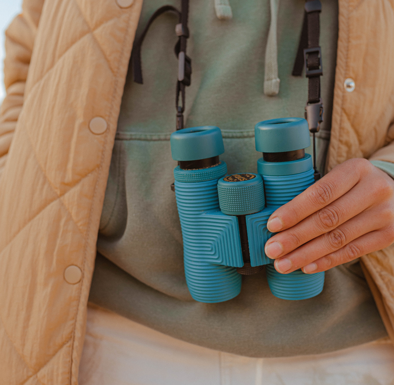 Field Issue 8x32 Binoculars - Corsican Blue