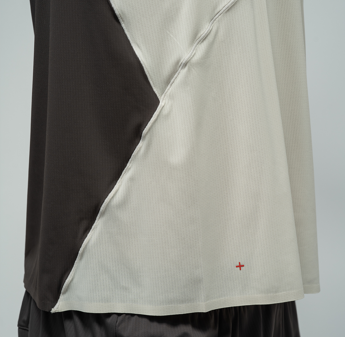 Men's Race Singlet - Silver Cloud/ After Dark