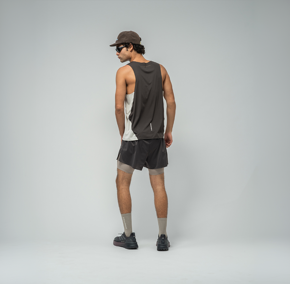 Men's Race Singlet - Silver Cloud/ After Dark