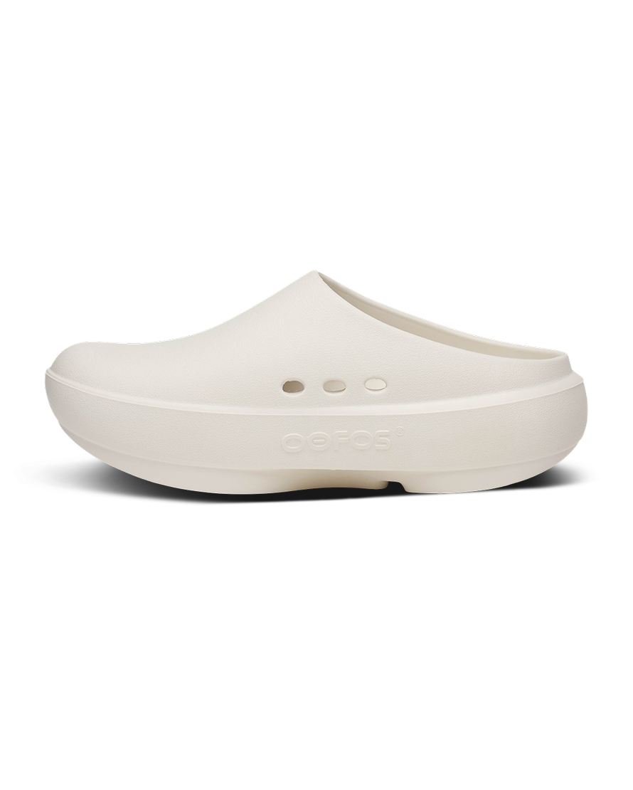 OOFOS_Women's OOcloog PLUS_Chalk