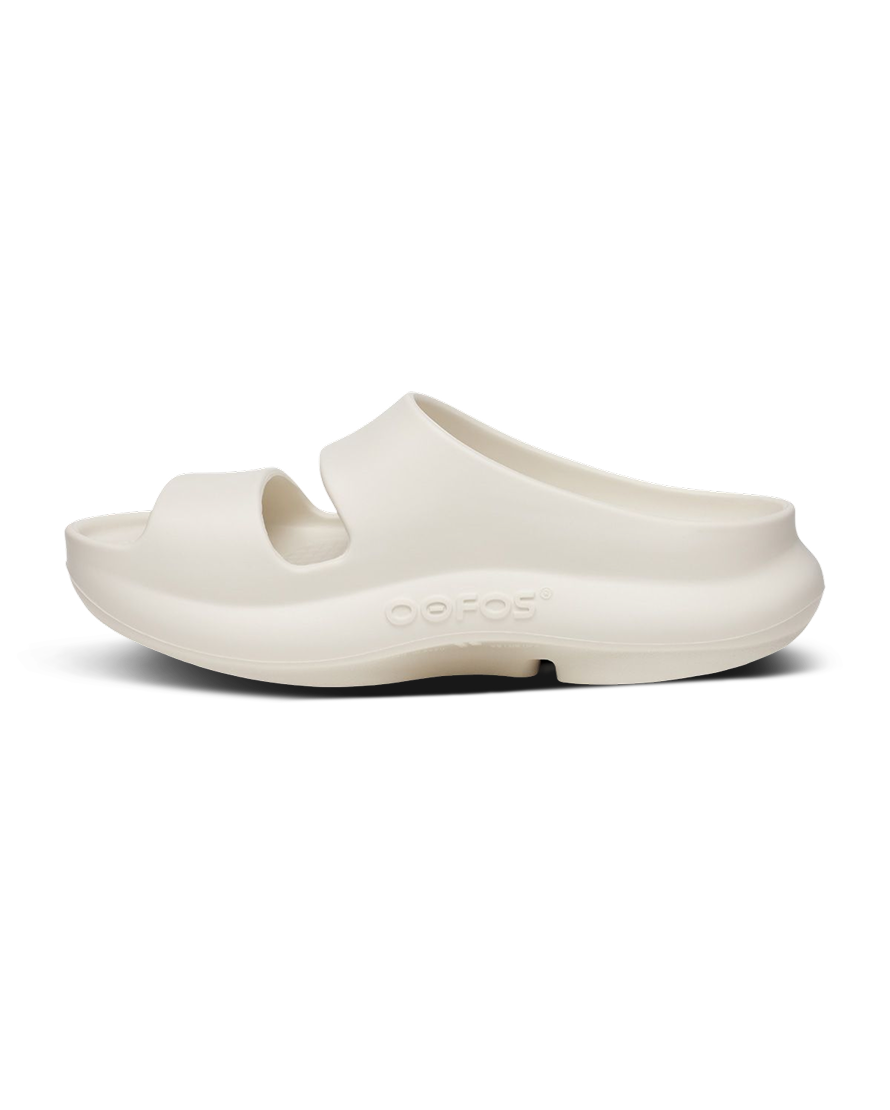 OOFOS_Women's OOyea PLUS_Chalk