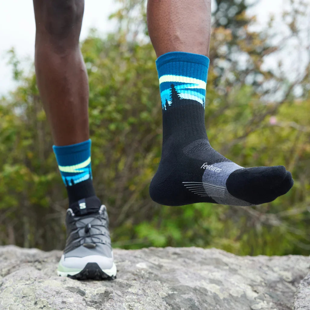 Feetures_Trail Max Cushion Mini-Crew_Blue Aurora