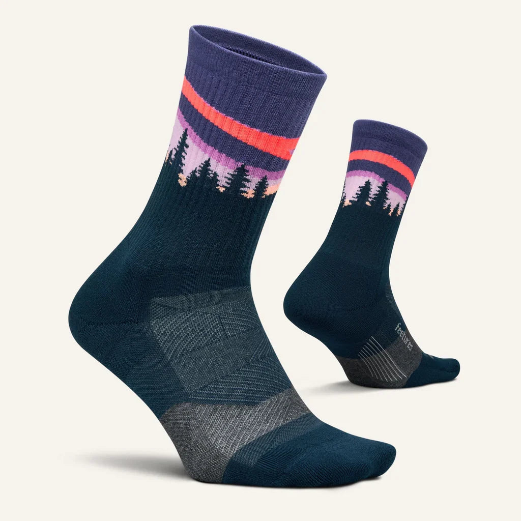 Feetures_Trail Max Cushion Mini-Crew_Purple Aurora