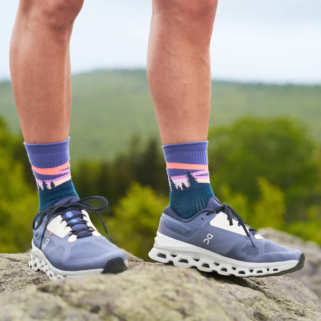 Feetures_Trail Max Cushion Mini-Crew_Purple Aurora