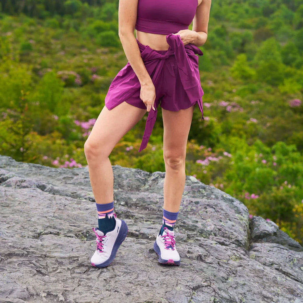 Feetures_Trail Max Cushion Mini-Crew_Purple Aurora