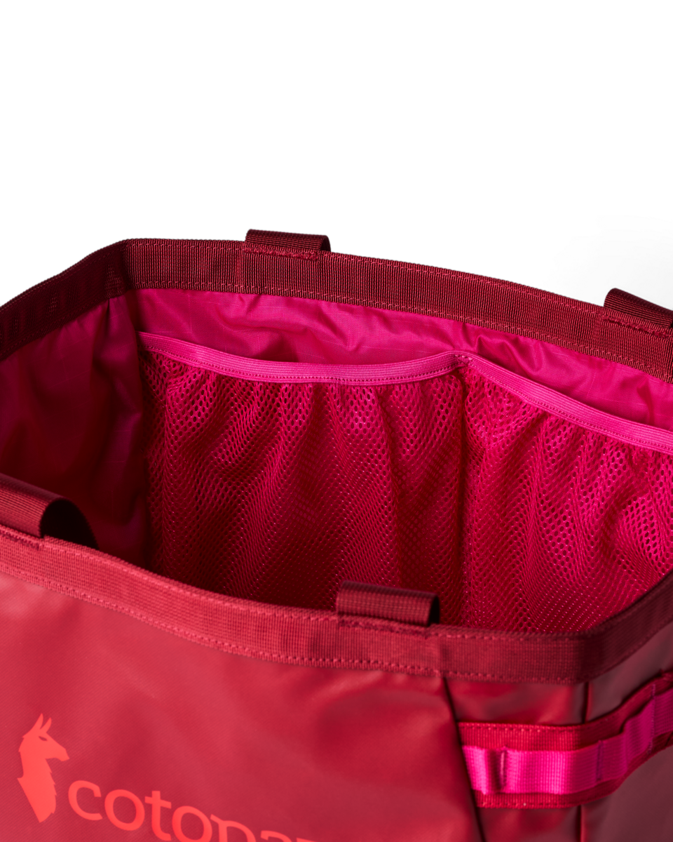 Cotopaxi_Allpa 30L Gear Hauler Tote_Crimson