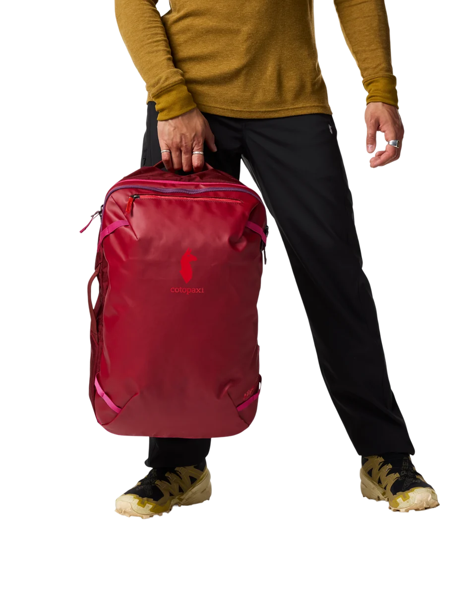 Cotopaxi_Allpa 35L Travel Pack_Crimson