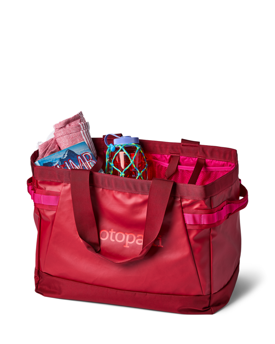 Cotopaxi_Allpa 60L Gear Hauler Tote_Crimson