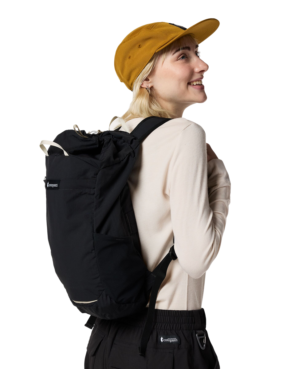 Cotopaxi_Empacable 16L Daypack_Cotopaxi Black