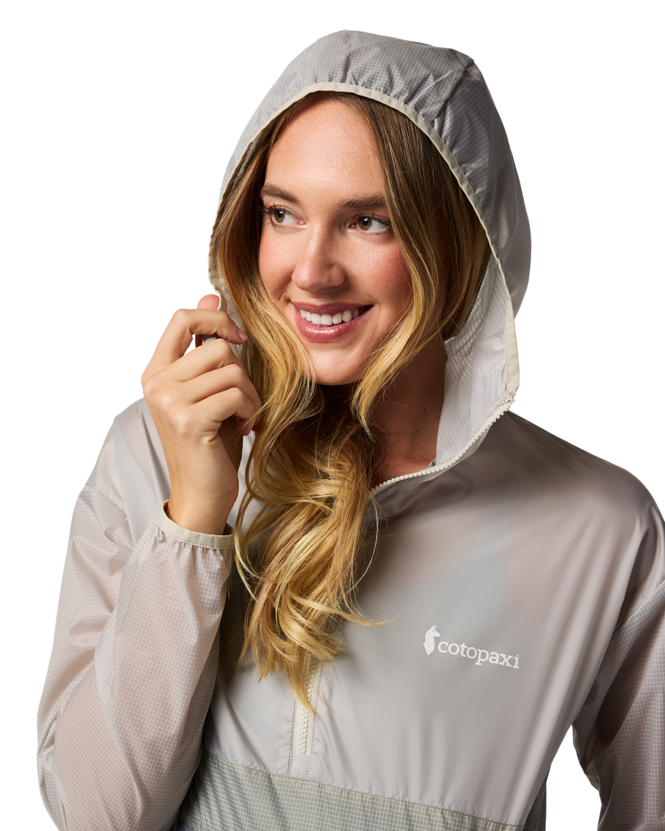 Cotopaxi_Women's Teca Half-Zip Windbreaker_Spicy